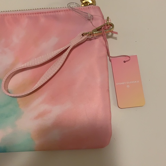 ONE LEFT! 🎉 Stoney Clover Lane x Target Tie-Dye Flat Pouch - Picture 8 of 8